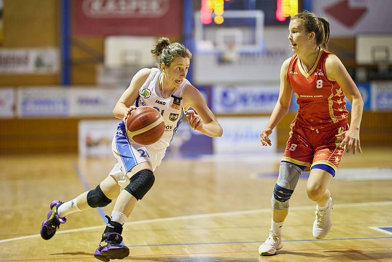 Utkání 7. kola RENOMIA ŽBL basketbalistek: BK Loko Trutnov - BLK Slavia Praha (79:82).