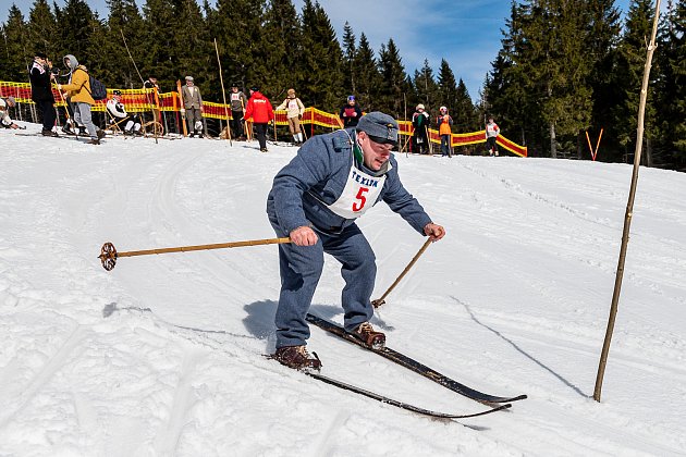 Lyžařské středisko Pomezky v Malé Úpě patřilo v sobotu závodu Krakonošovi lyžníci.