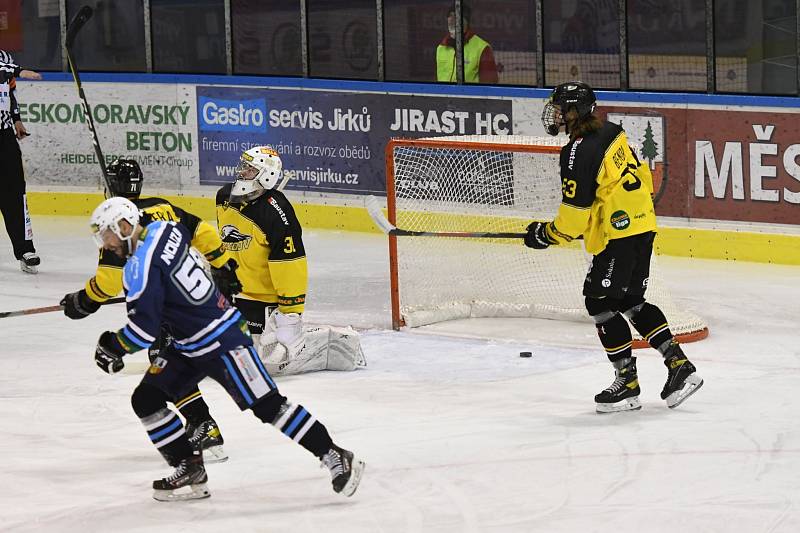 Hokejová Chance liga: HC Stadion Vrchlabí - HC Baník Sokolov.