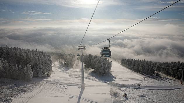 Na Černé hoře v Krkonoších chtějí v pátek zahájit lyžařskou sezonu -  Krkonošský deník
