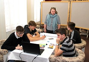 Hackathon ve Dvoře Králové nad Labem ovládly nápady studentů