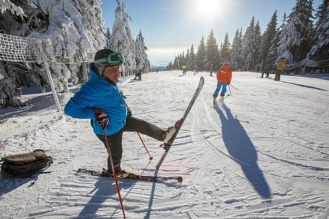 Vloni odstartovala lyžařská sezona na Černé hoře v Krkonoších až v pátek 3. prosince.