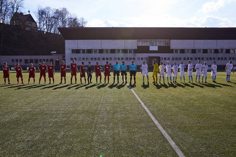 Divizní fotbalové derby: MFK Trutnov - TJ Dvůr Králové nad Labem.