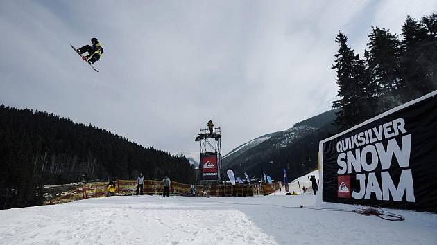 Devátenáctiletý jezdec z Kladna Petr Horák (na snímku) dokázal jako první Čech v historii závodu vyhrát Quicksilver Snowjam.