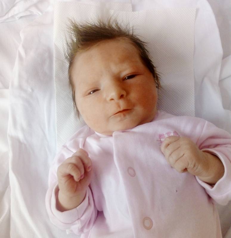 PAVLA STRÁNSKÁ se narodila 5. března v 11.47 hodin. Měřila 50 centimetrů a vážila 3,28 kilogramu.