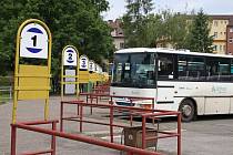 Autobusové nádraží ve Dvoře Králové nad Labem.