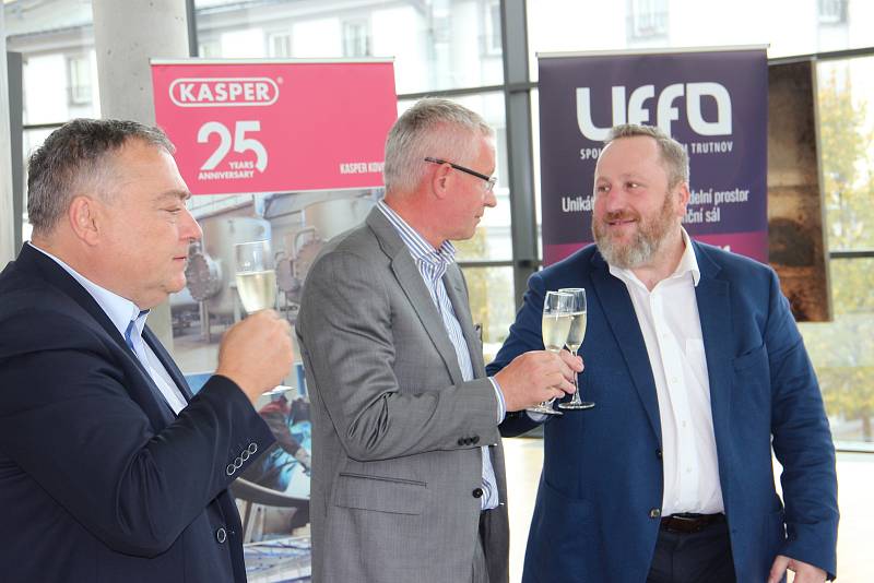 Společenské centrum Uffo podepsalo smlouvu se staronovým generálním partnerem, kterým se stala firma Kasper.