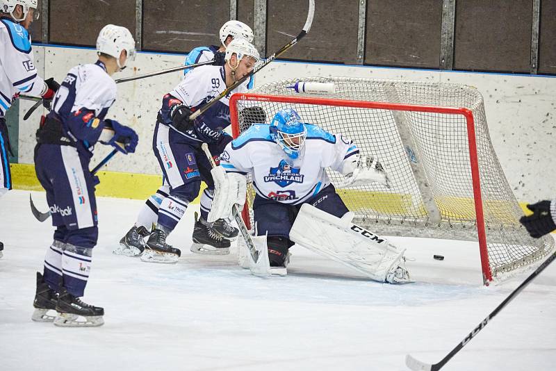 Druholigové hokejové derby Trutnov - Vrchlabí (7:0).