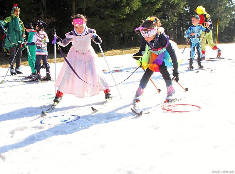 Karneval na lyžích ve Vrchlabí.