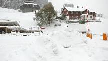 Říjnový příval sněhu v Peci pod Sněžkou