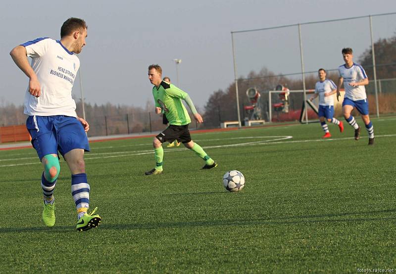 Ačkoliv svěřenci trenéra Zierise v utkání vedli 1:0, odešli poraženi výsledkem 2:4.