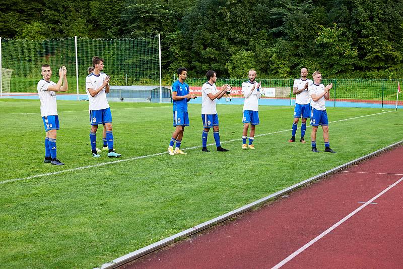 Dvorští fotbalisté stejně jako loni vyhráli derby Krkonoš.