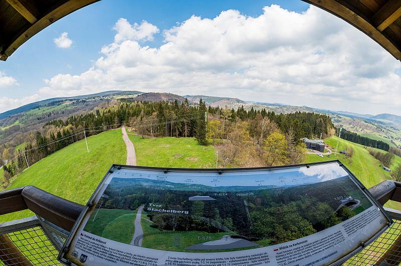 Mohutná vojenská pevnost Stachelberg, vybudovaná na obranu proti Hitlerovi, je od soboty opět otevřená.