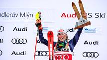 Američanka Mikaela Shiffrinová vyhrála sobotní slalom Světového poháru ve Špindlerově Mlýně.