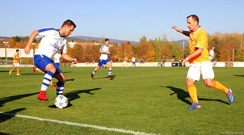 Fotbalisté z Vrchlabí na domácím hřišti porazili Kostelec nad Orlicí 3:2.