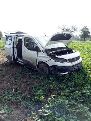 Dopravní nehodu dvou osobních aut u Kašova.