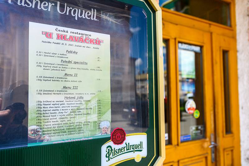 Restaurace ve Dvoře Králové nad Labem byly v pondělí 31. května poprvé otevřené uvnitř.