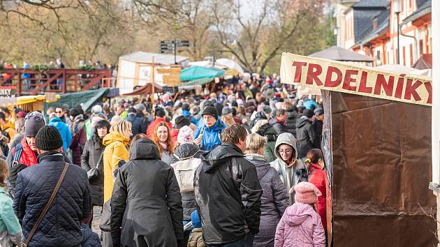 Vánoční trhy v Kuksu letos navštívilo 17 tisíc lidí.