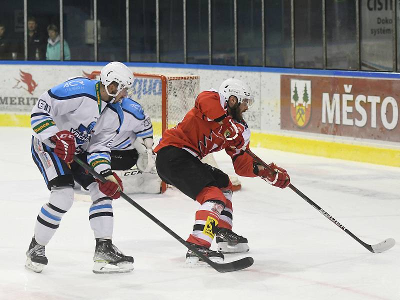 Vrchlabští hokejisté v přípravě na nový soutěžní ročník podlehli extraligovému Dynamu.