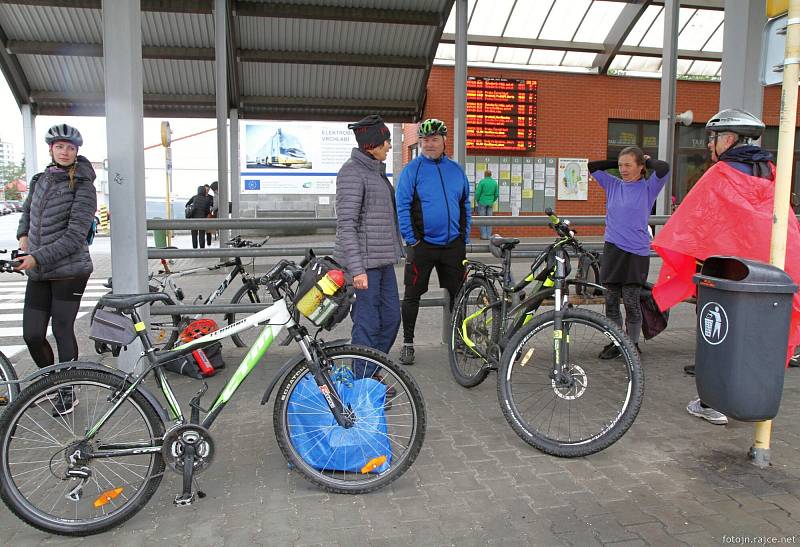 Krkonošské cyklobusy. Turistické autobusové linky jsou v provozu od 28. května do 29. září 2022.