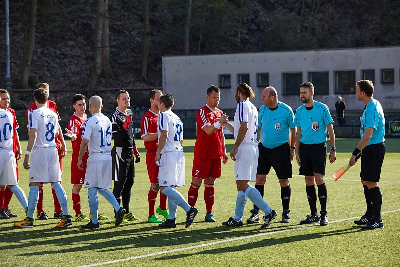 Divizní fotbalové derby: MFK Trutnov - TJ Dvůr Králové nad Labem.