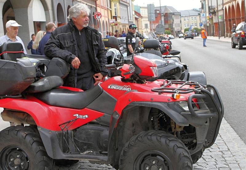 19. Motorkářské požehnání ve Vrchlabí se konalo v sobotu 7. května.