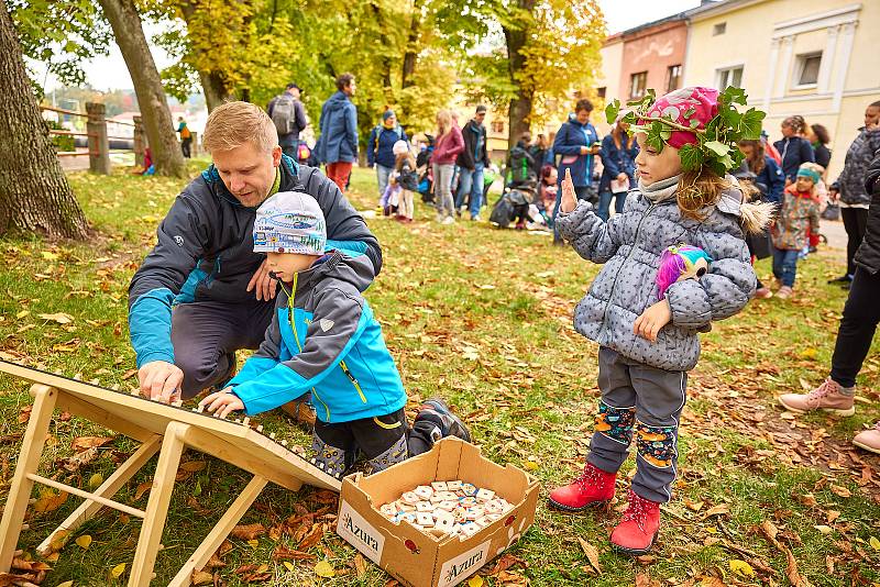 Spolek Rýbrcoul duch hor pořádal v sobotu v Trutnově akci Řepobraní a Otevřené hospody.