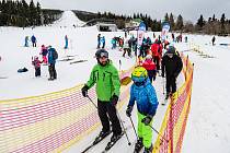 Skiareál Malá Úpa zahájí v sobotu 3. prosince lyžařskou sezonu na sjezdovce Pomezky.