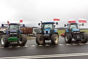 Zemědělci z Trutnovska se 22. února potkají na hranici v Lubawce s kolegy z Polska, kteří vyjeli s traktory na silnice v minulých dnech.