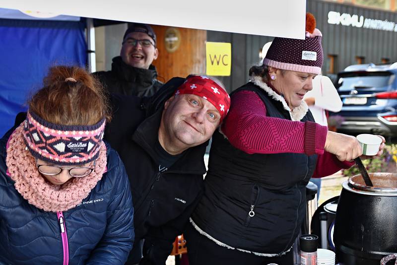 Maloúpská vařečka, krkonošská kulinářská klasika, nabídla zajímavé soutěže.