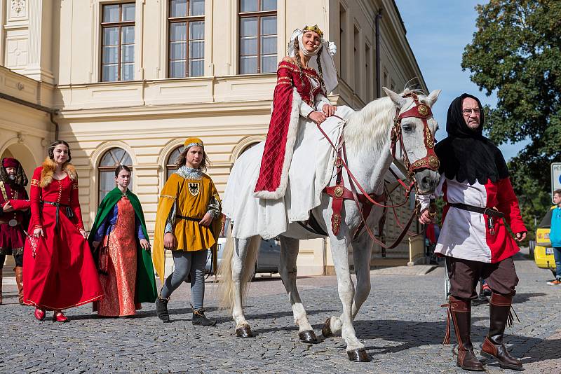 Dvůr Králové nad Labem si připomněl v sobotu 750 let od první písemné zmínky o městě.