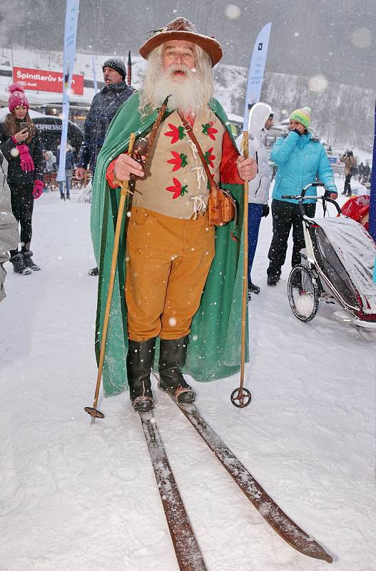 Špindl SkiOpening 2017, oficiální zahájení lyžařské sezony v krkonošském horském středisku.