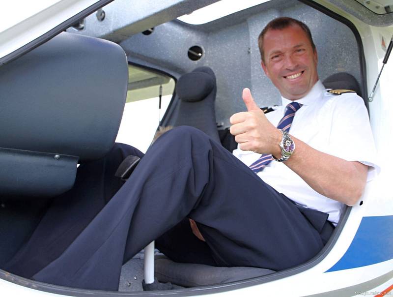 Program zahájila beseda s kapitánem Davidem Heclem, který jako jediný Čech pilotoval největší dopravní letadlo na světě – Airbus A380.