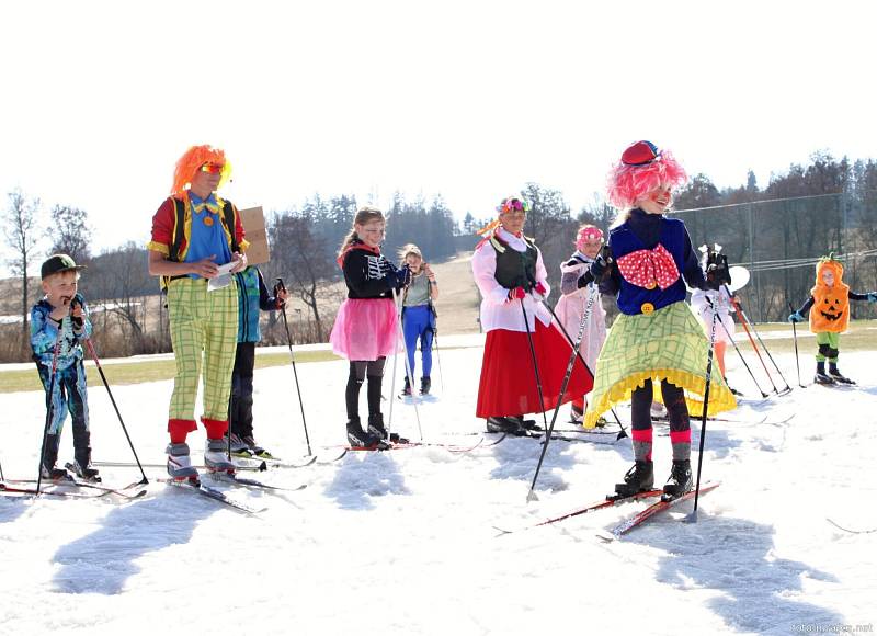 Karneval na lyžích ve Vrchlabí.