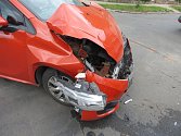 Dopravní nehoda dvou osobních automobilů v Trutnově.
