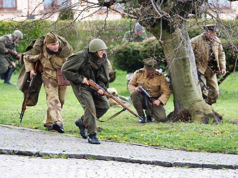 Válka byla na pár minut zpět, opět zvítězili ti správní