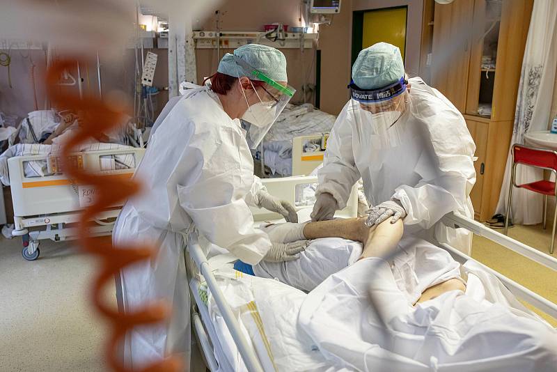 Covidová oddělení v trutnovské nemocnici zažila zlé časy především v lednu a únoru. Teď už jsou zrušená, v nemocnici není v současné době hospitalizovaný žádný pacient s covidem-19.