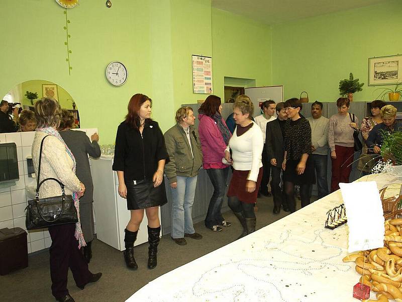 Oslavy 75. výročí založení Základní a Praktické školy ve Dvoře Králové