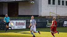 Divizní fotbalové derby: MFK Trutnov - TJ Dvůr Králové nad Labem.