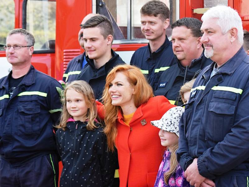 Manželé Koukalovi při návštěvě Kunčic