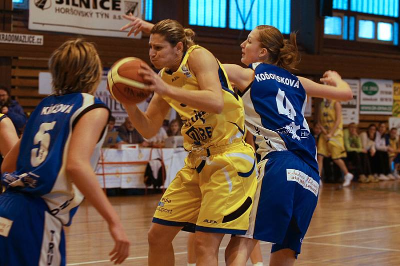 Final Four: USK Praha - Kara Trutnov.