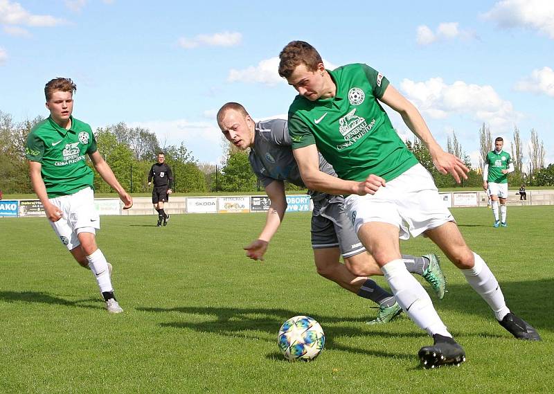 Vrchlabští fotbalisté v přípravě porazili divizní Velké Hamry 5:3.