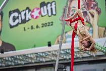 Letošní 13. ročník mezinárodního festivalu Cirk-UFF v Trutnově bude opět plný atraktivních akrobatických vystoupení.