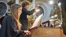 Úvodní koncert Trutnovského podzimu v místním kostele. Zazněla mše h moll Johanna Sebastiana Bacha v podání Czech Ensemble Baroque Orchestra & Choir.