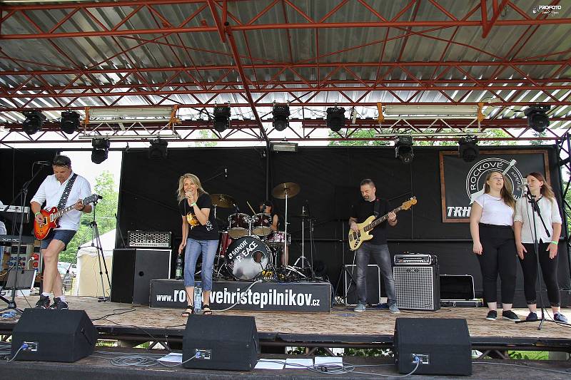 Rock a metal ovládly Pilníkov. NadějeFest pomáhal.