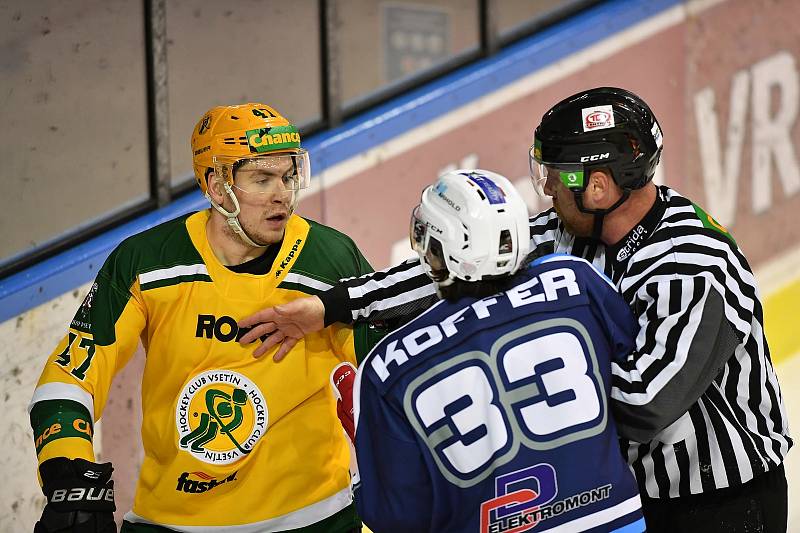 Vrchlabští hokejisté ve druhém duelu čtvrtfinále play off padli se Vsetínem po výsledku 0:2.