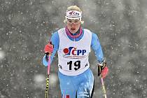 Sandra Schützová při závodě mistrovství ČR v běhu na lyžích.