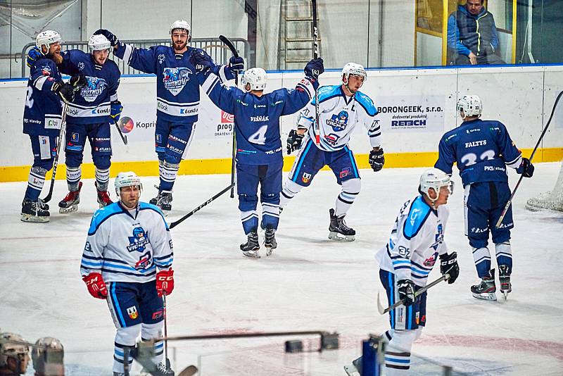 Trutnov v derby přehrál Vrchlabí těsně 2:1.