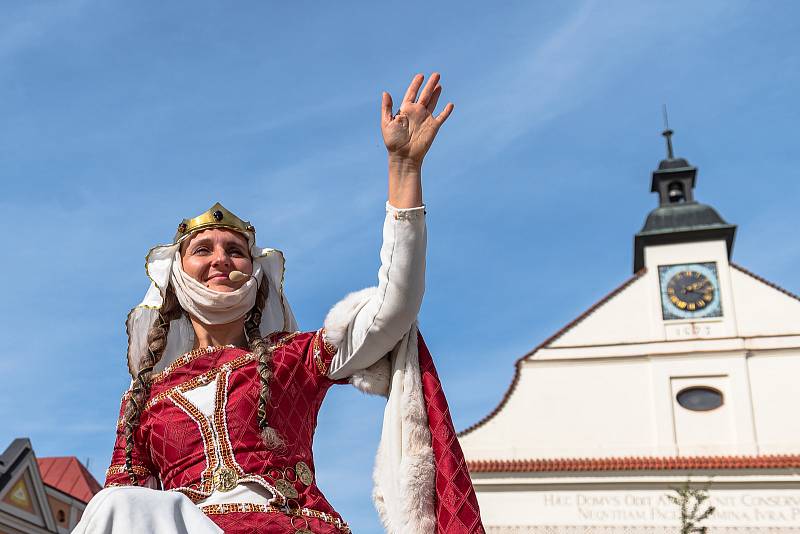 Dvůr Králové nad Labem si připomněl v sobotu 750 let od první písemné zmínky o městě.