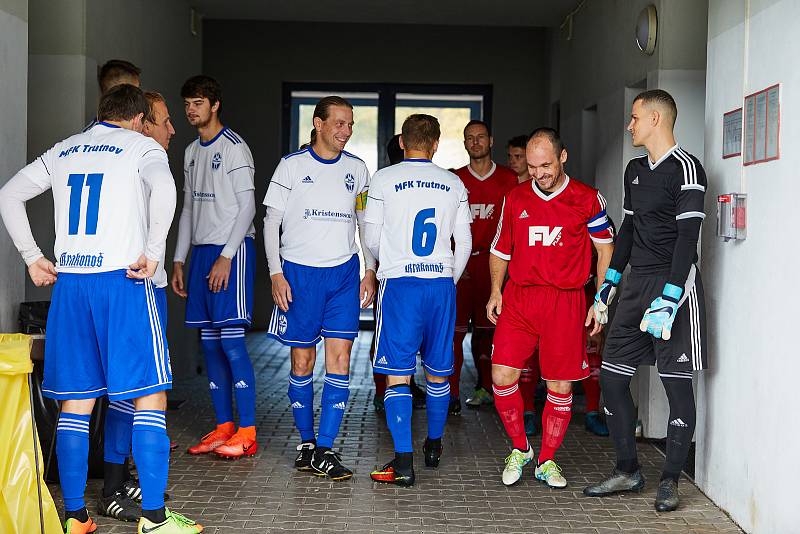 Fotbalisté Trutnova remizovali s rivalem ze Dvora Králové 2:2. V penaltách byli šťastnější hosté.